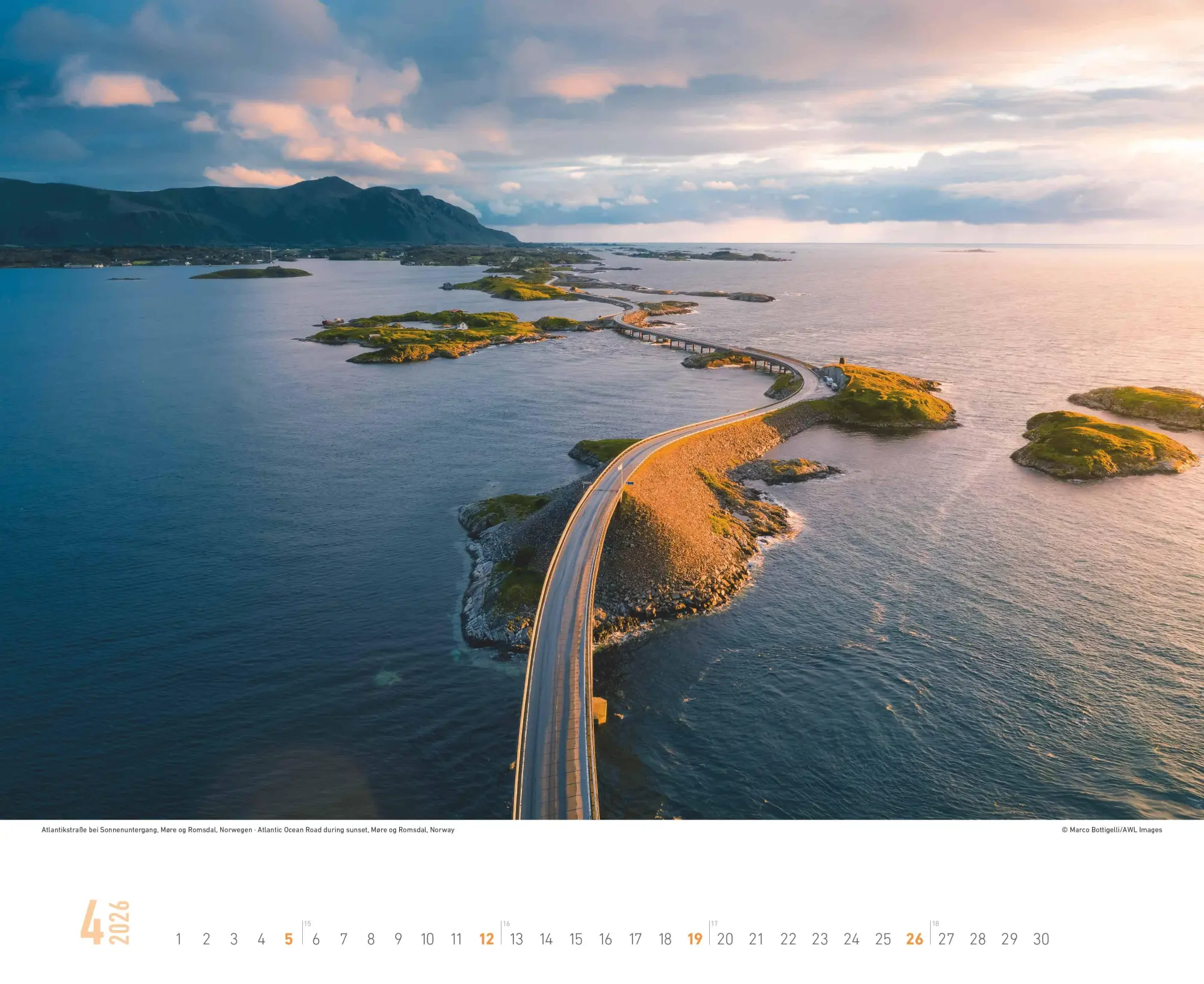 Bild: 4069095000100 | Hurtigruten- im Bann der Fjorde und der Ruhe der Berge | Kalender