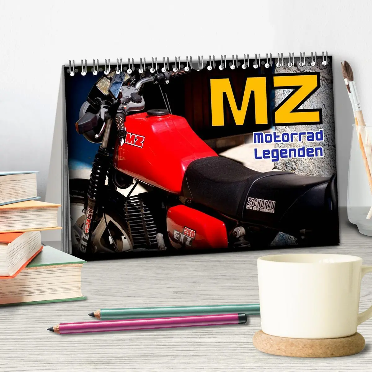 Bild: 9783457960400 | Motorrad-Legenden - MZ (Tischkalender 2026 DIN A5 quer), CALVENDO...