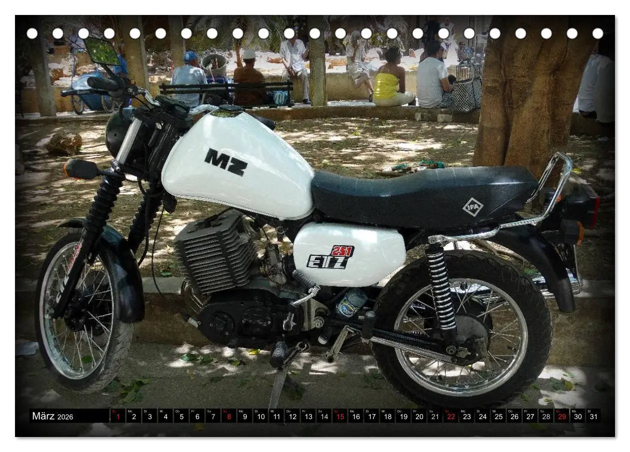 Bild: 9783457960400 | Motorrad-Legenden - MZ (Tischkalender 2026 DIN A5 quer), CALVENDO...