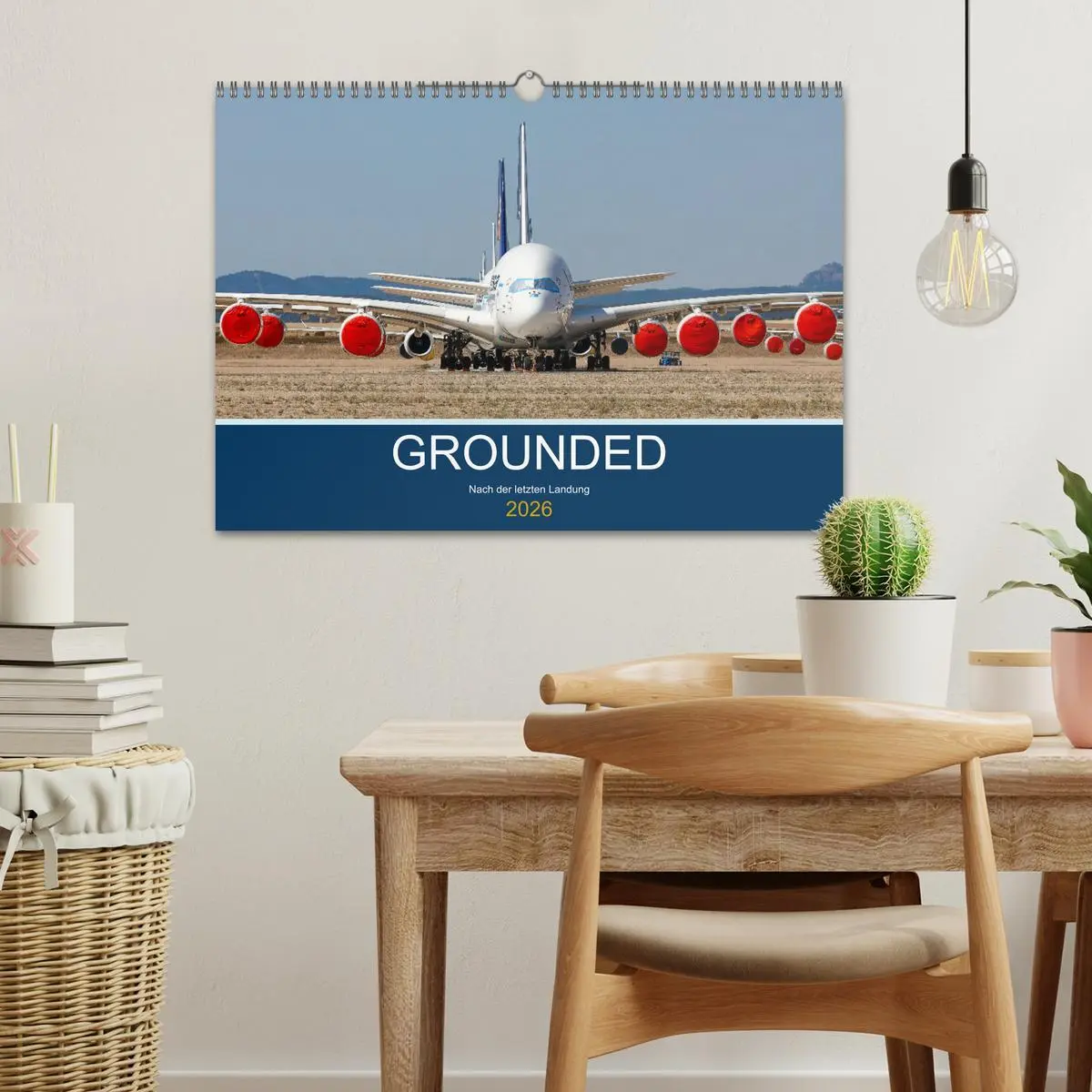 Bild: 9783457611500 | GROUNDED (Wandkalender 2026 DIN A3 quer), CALVENDO Monatskalender