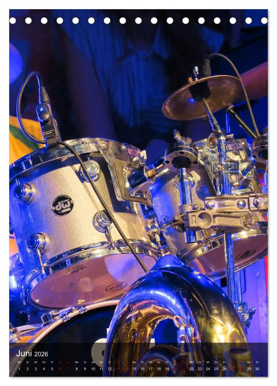 Bild: 9783516352900 | Schlagzeug in Concert (Tischkalender 2026 DIN A5 hoch), CALVENDO...