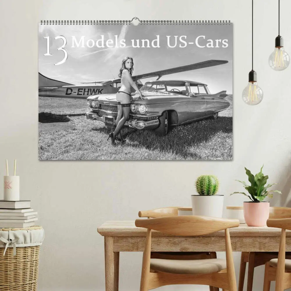 Bild: 9783435215300 | 13 Models &amp; US-Cars (Wandkalender 2025 DIN A2 quer), CALVENDO...