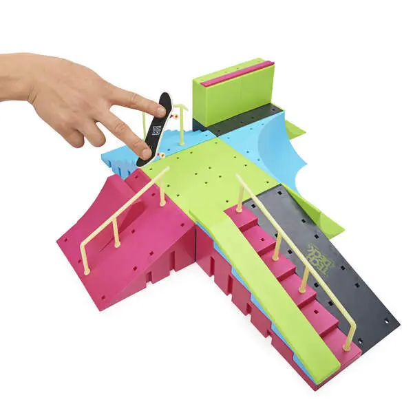 Bild: 778988416600 | TED Tech Deck - Neon Mega Park | In Karton | 41660 | Deutsch | 2024