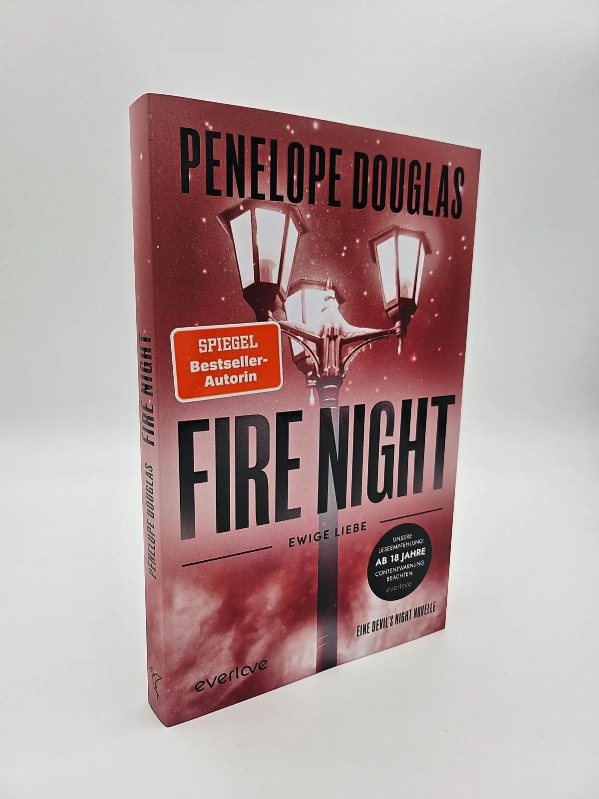 Bild: 9783492066600 | Fire Night - Ewige Liebe | Penelope Douglas | Taschenbuch | 192 S.