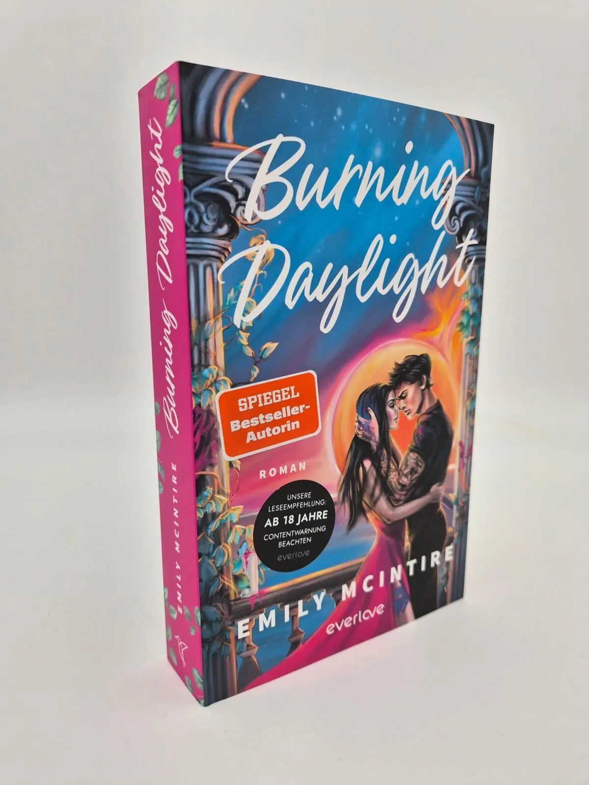 Bild: 9783492067300 | Burning Daylight | Emily McIntire | Taschenbuch | 528 S. | Deutsch