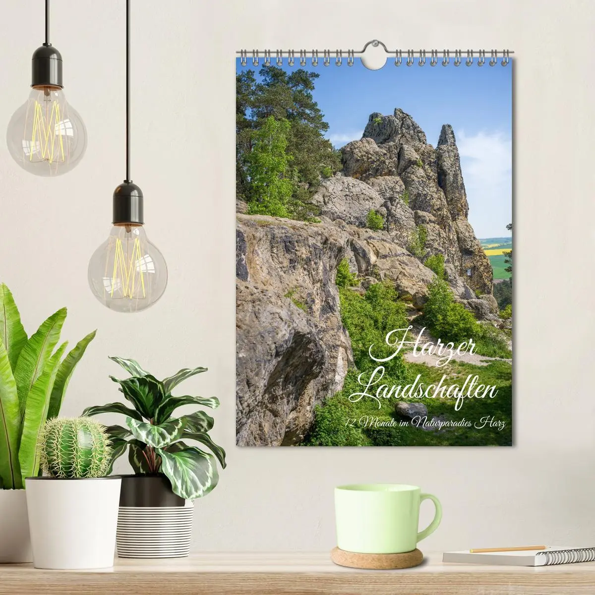 Bild: 9783457249000 | Harzer Landschaften - 12 Monate im Naturparadies Harz (Wandkalender...