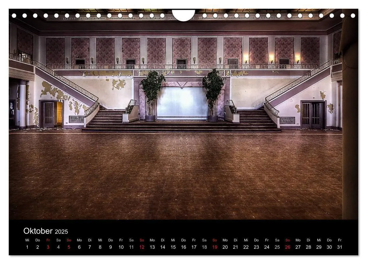 Bild: 9783435480401 | Verlassene Orte - Die schönsten Treppenhäuser (Wandkalender 2025...