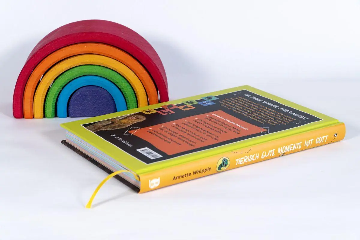Bild: 9783417281101 | Tierisch gute Momente mit Gott | Annette Whipple | Buch | 240 S.