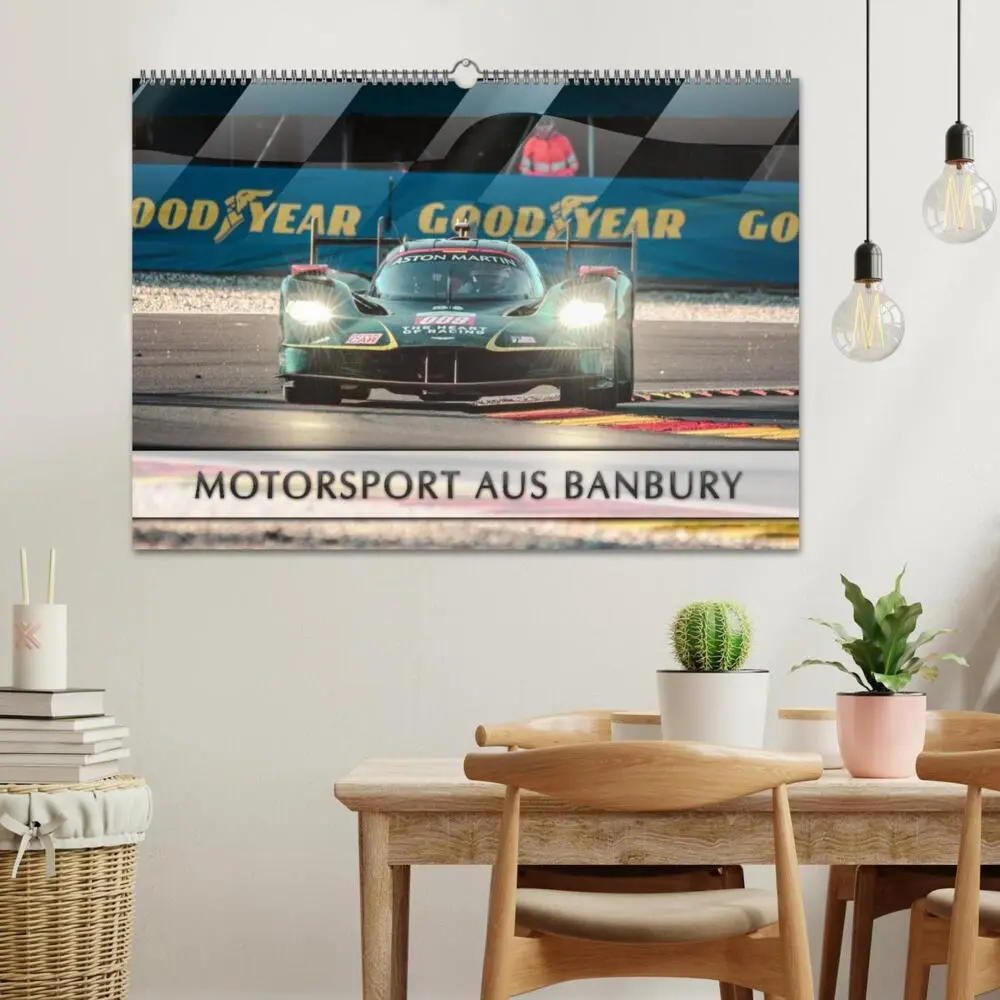 Bild: 9783516721201 | Motorsport aus Banbury (Wandkalender 2026 DIN A2 quer), CALVENDO...