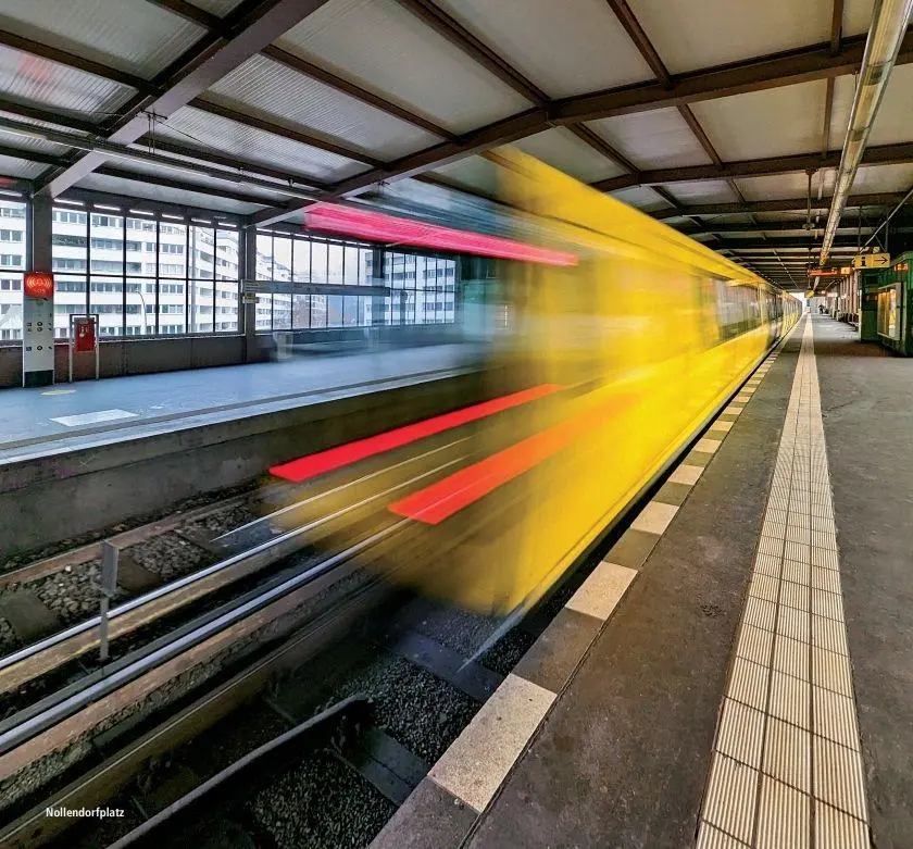 Bild: 9783814802701 | Die schönsten Berliner U-Bahnhöfe | Christian Simon | Buch | 144 S.
