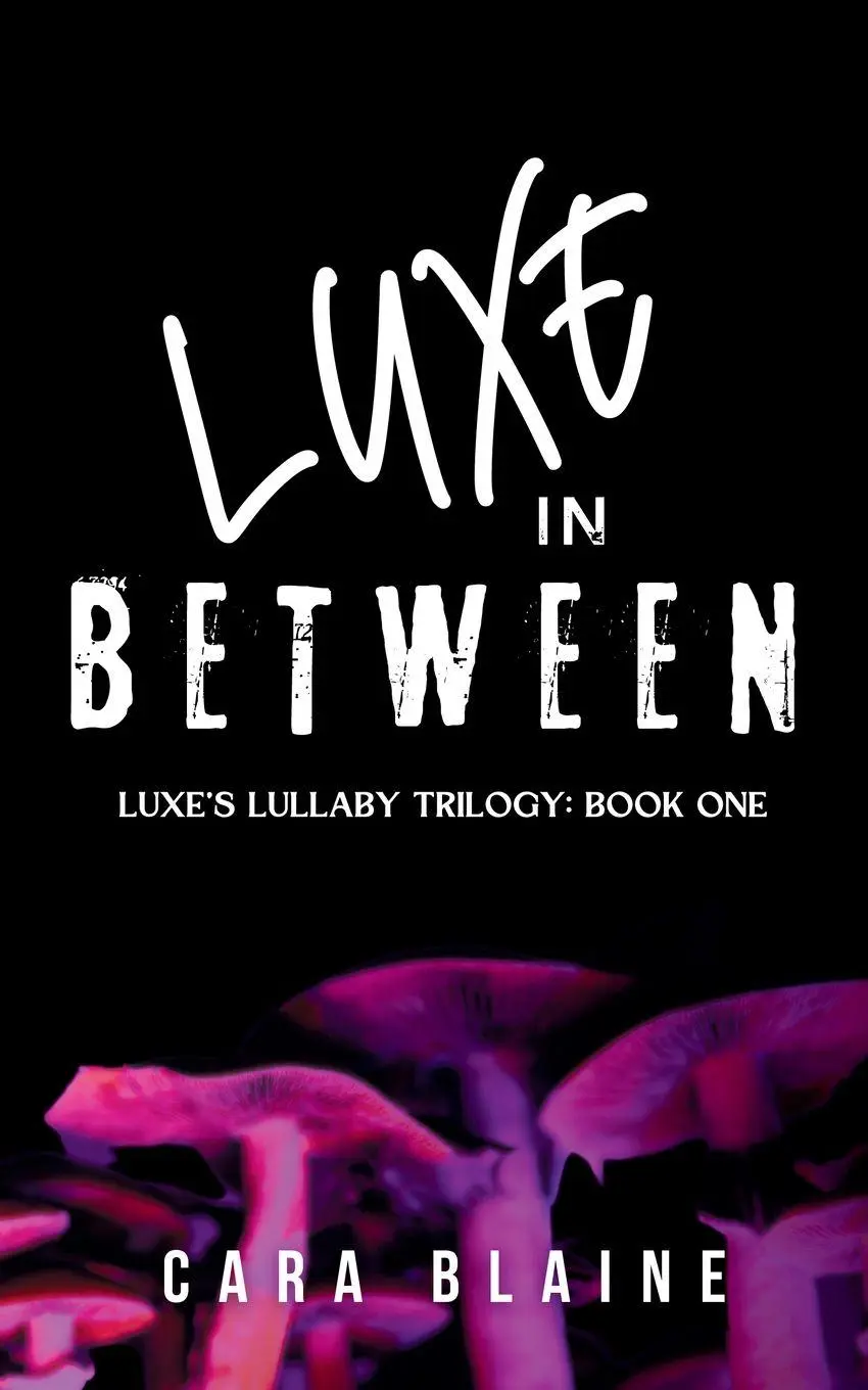 Cover: 9781963345001 | Luxe in Between | Cara Blaine | Taschenbuch | Englisch | 2024