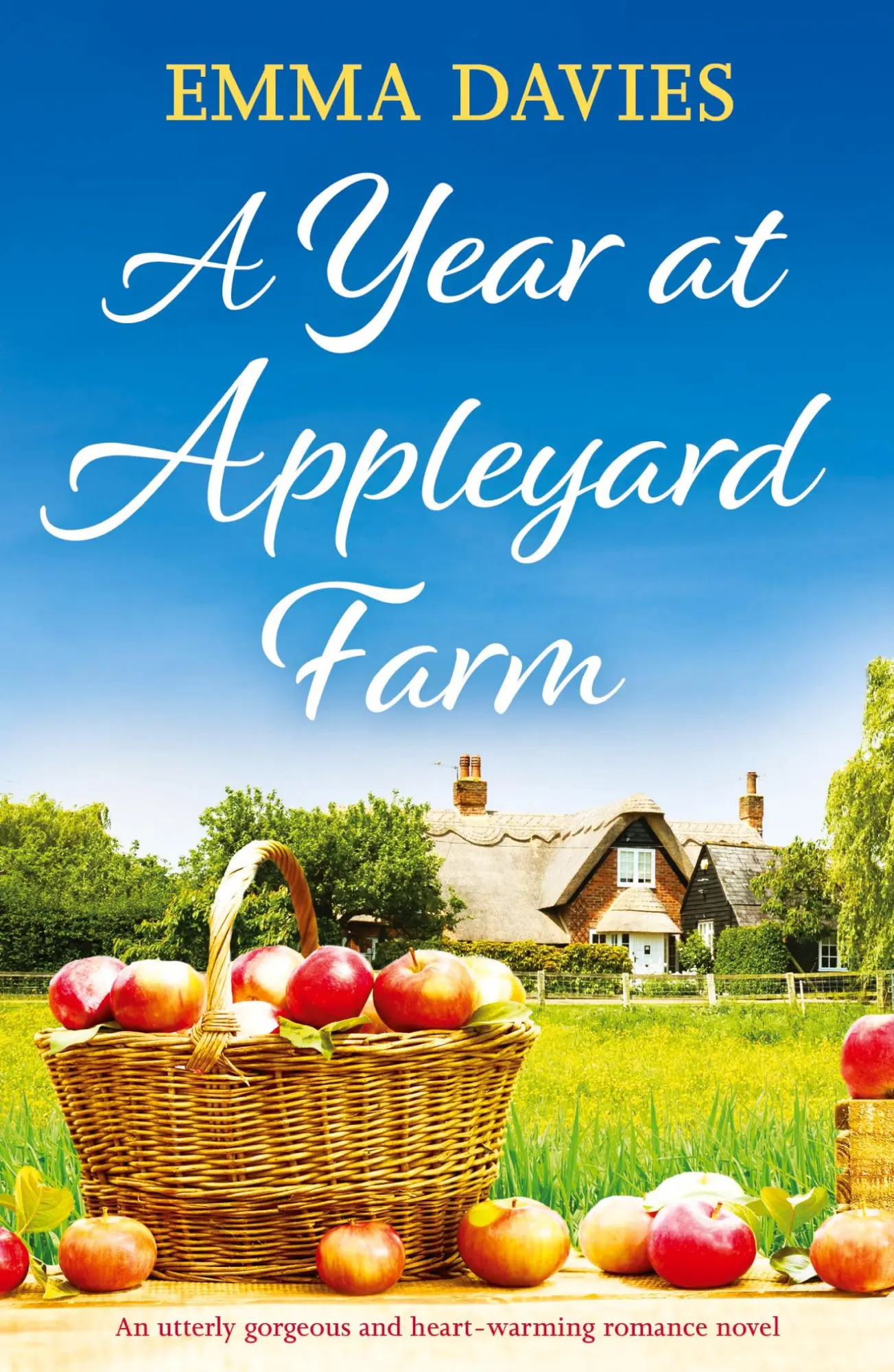 Cover: 9781838886301 | A Year at Appleyard Farm | Emma Davies | Taschenbuch | Englisch | 2020