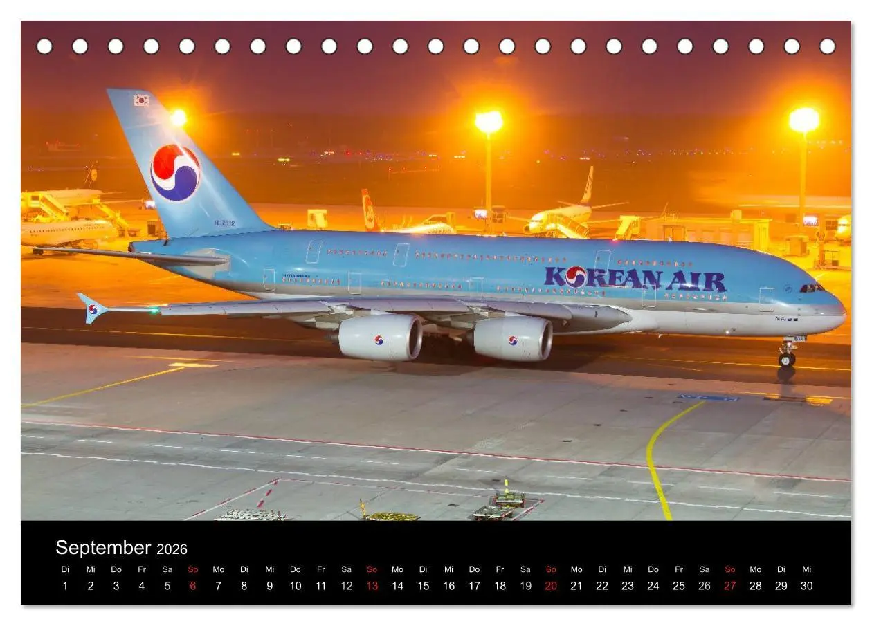 Bild: 9783516177701 | Welt der Flugzeuge (Tischkalender 2026 DIN A5 quer), CALVENDO...