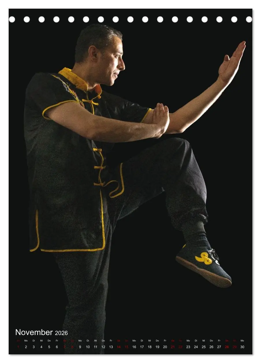 Bild: 9783516459401 | Kung Fu, Martial Art (Tischkalender 2026 DIN A5 hoch), CALVENDO...
