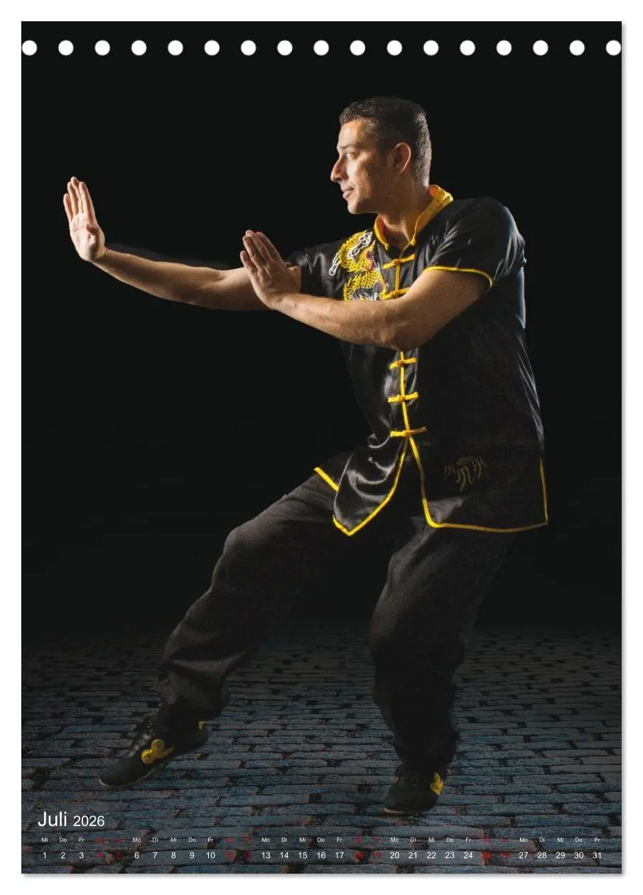 Bild: 9783516459401 | Kung Fu, Martial Art (Tischkalender 2026 DIN A5 hoch), CALVENDO...