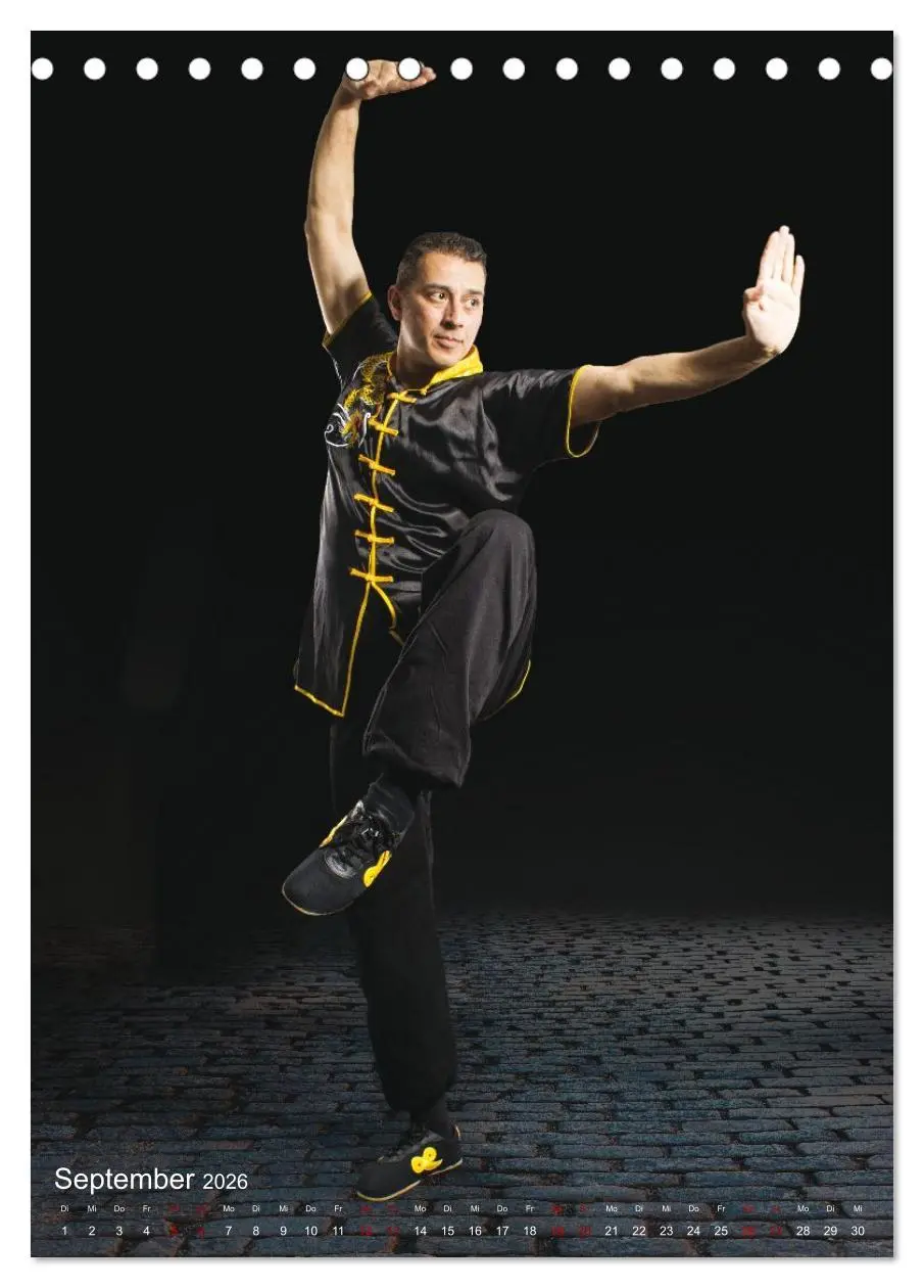 Bild: 9783516459401 | Kung Fu, Martial Art (Tischkalender 2026 DIN A5 hoch), CALVENDO...