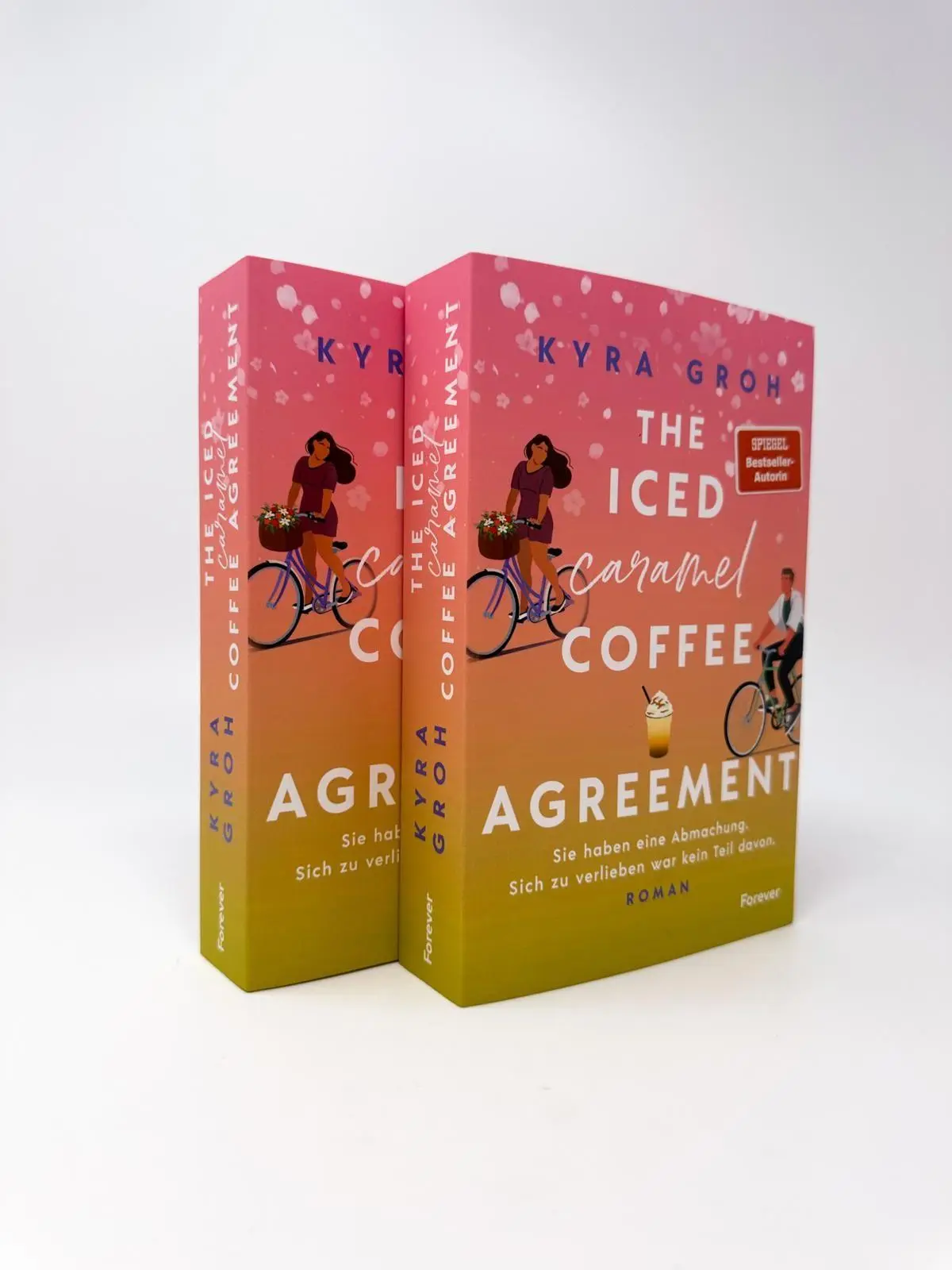 Bild: 9783989780002 | The Iced Caramel Coffee Agreement | Kyra Groh | Taschenbuch | 496 S.