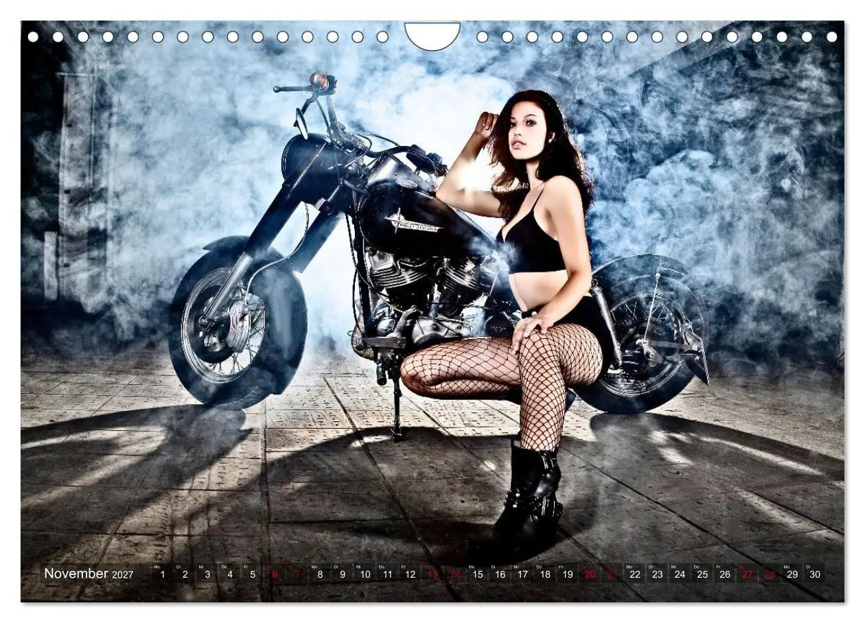 Bild: 9783569280502 | Motorräder und Sexy Girls (Wandkalender 2027 DIN A4 quer), CALVENDO...