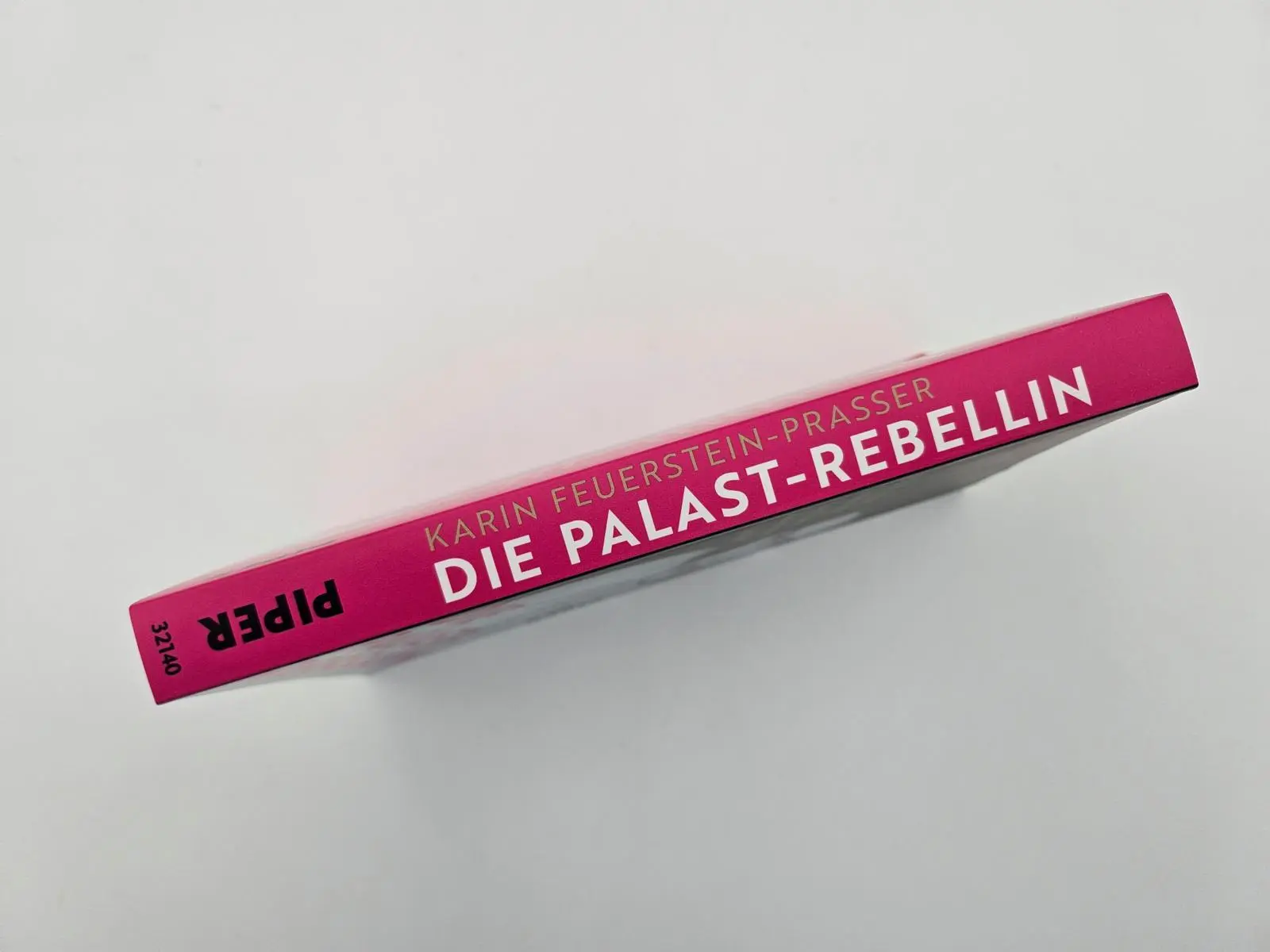 Bild: 9783492321402 | Die Palast-Rebellin | Karin Feuerstein-Praßer | Taschenbuch | 208 S.