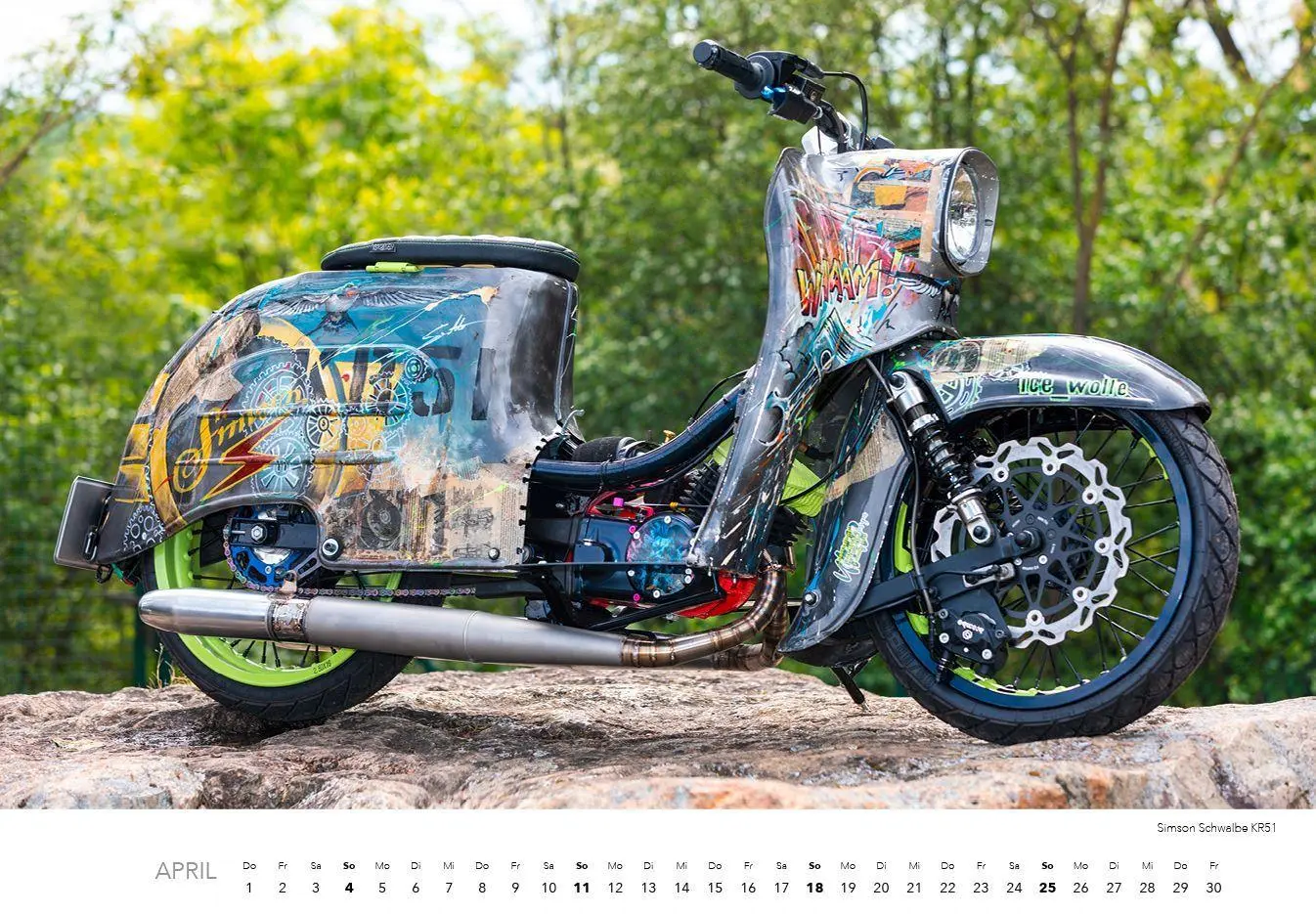 Bild: 9783960585602 | Simson Schwalbe 2027 Kalender | Zwei Takte Glück, zwölf Monate Freude