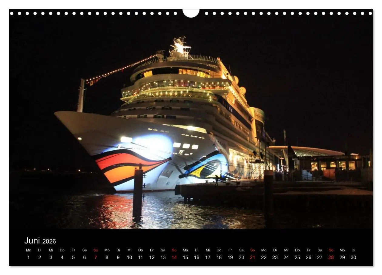 Bild: 9783516198102 | Cruiseliner in Warnemünde (Wandkalender 2026 DIN A3 quer), CALVENDO...