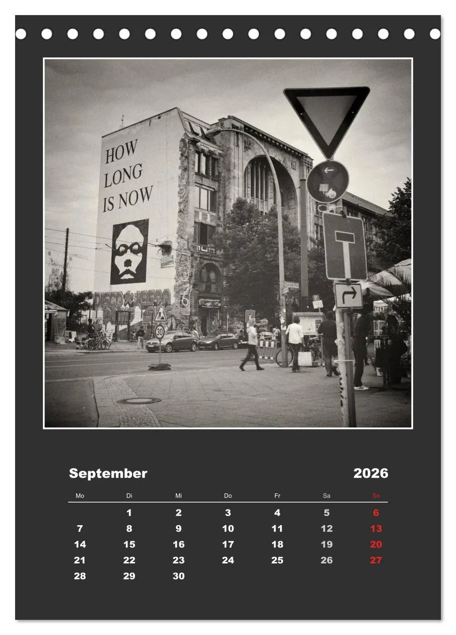 Bild: 9783516479102 | Berlin - Portrait einer Stadt (Tischkalender 2026 DIN A5 hoch),...