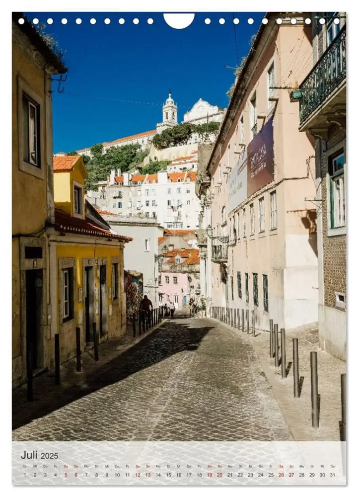 Bild: 9783435979202 | Lissabon Perspektiven (Wandkalender 2025 DIN A4 hoch), CALVENDO...