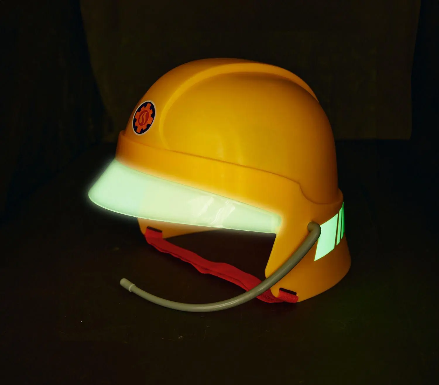 Bild: 4006592090203 | Sam Feuerwehr Helm Neue Version | Feuerwehrmann Sam | Deutsch | 2026