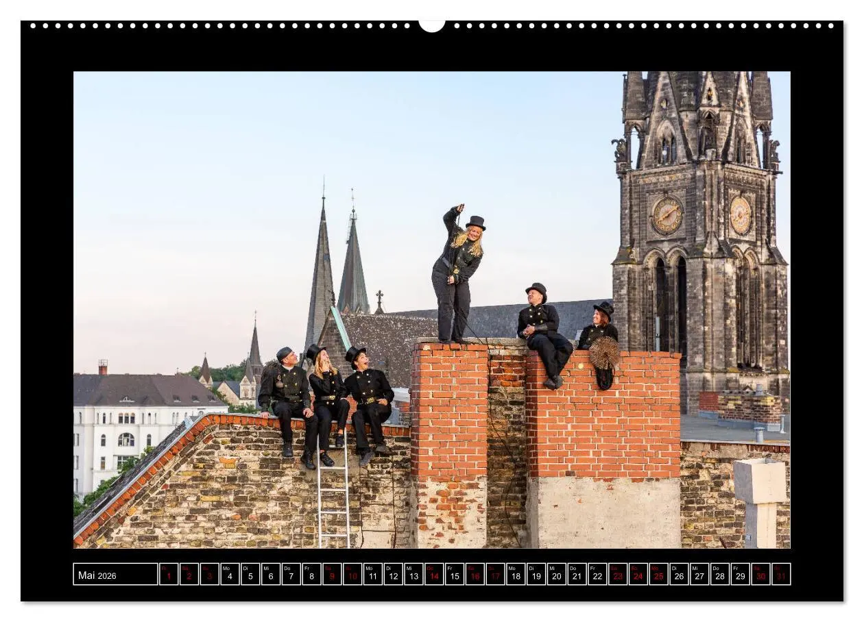 Bild: 9783457700303 | Schornsteinfeger über Berlin - Die Glücksbringer auf den Dächern...