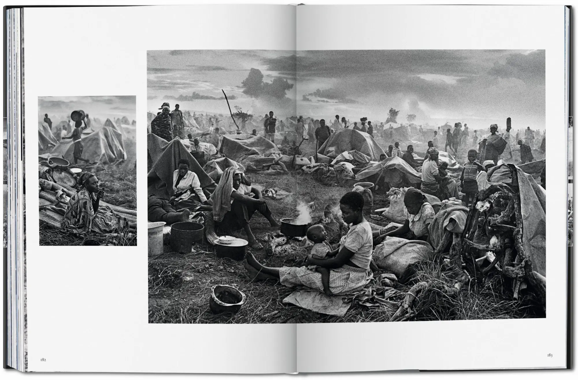 Bild: 9783836561303 | Sebastião Salgado. Exodus | Lélia Wanick Salgado | Buch | 432 S.