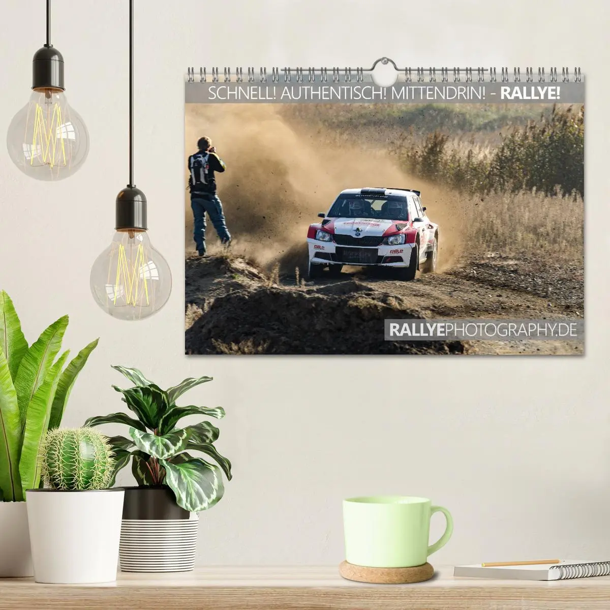 Bild: 9783457881903 | SCHNELL! AUTHENTISCH! MITTENDRIN! - RALLYE! (Wandkalender 2026 DIN...