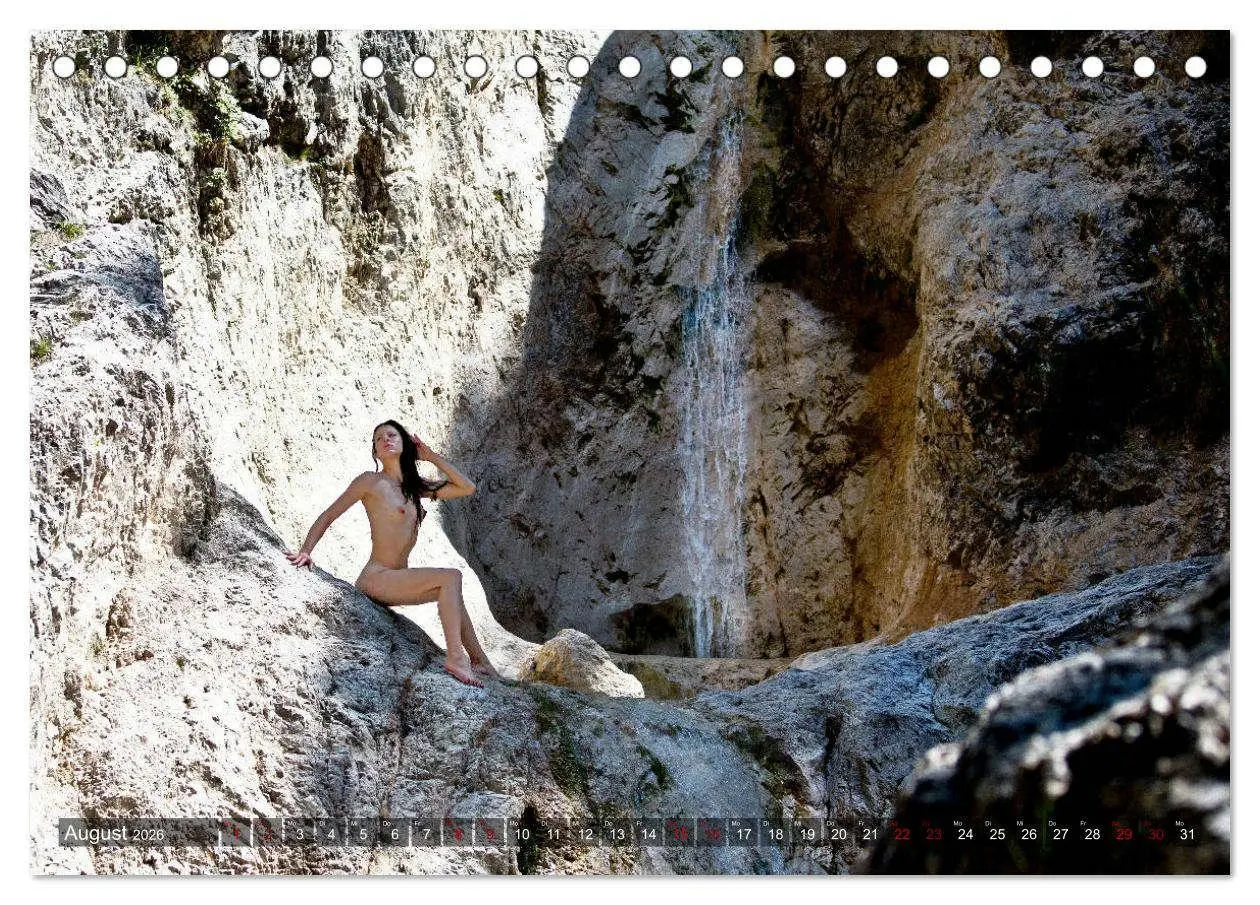 Bild: 9783457772003 | Akt und Natur - im Zauberwald (Tischkalender 2026 DIN A5 quer),...