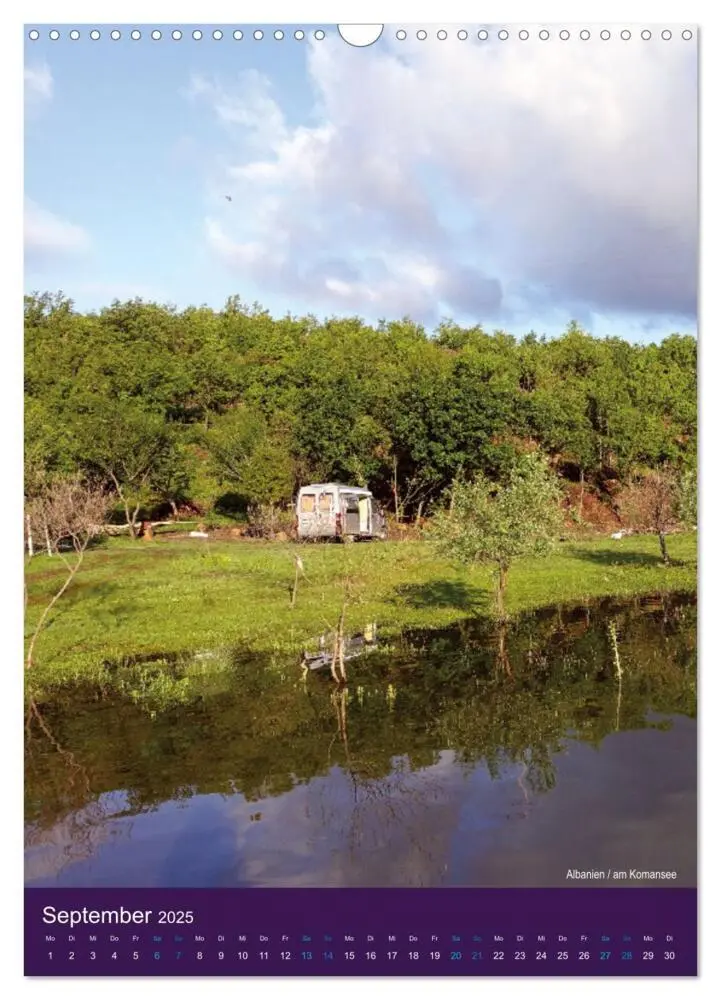 Bild: 9783435892303 | Camper Traum (Wandkalender 2025 DIN A3 hoch), CALVENDO Monatskalender