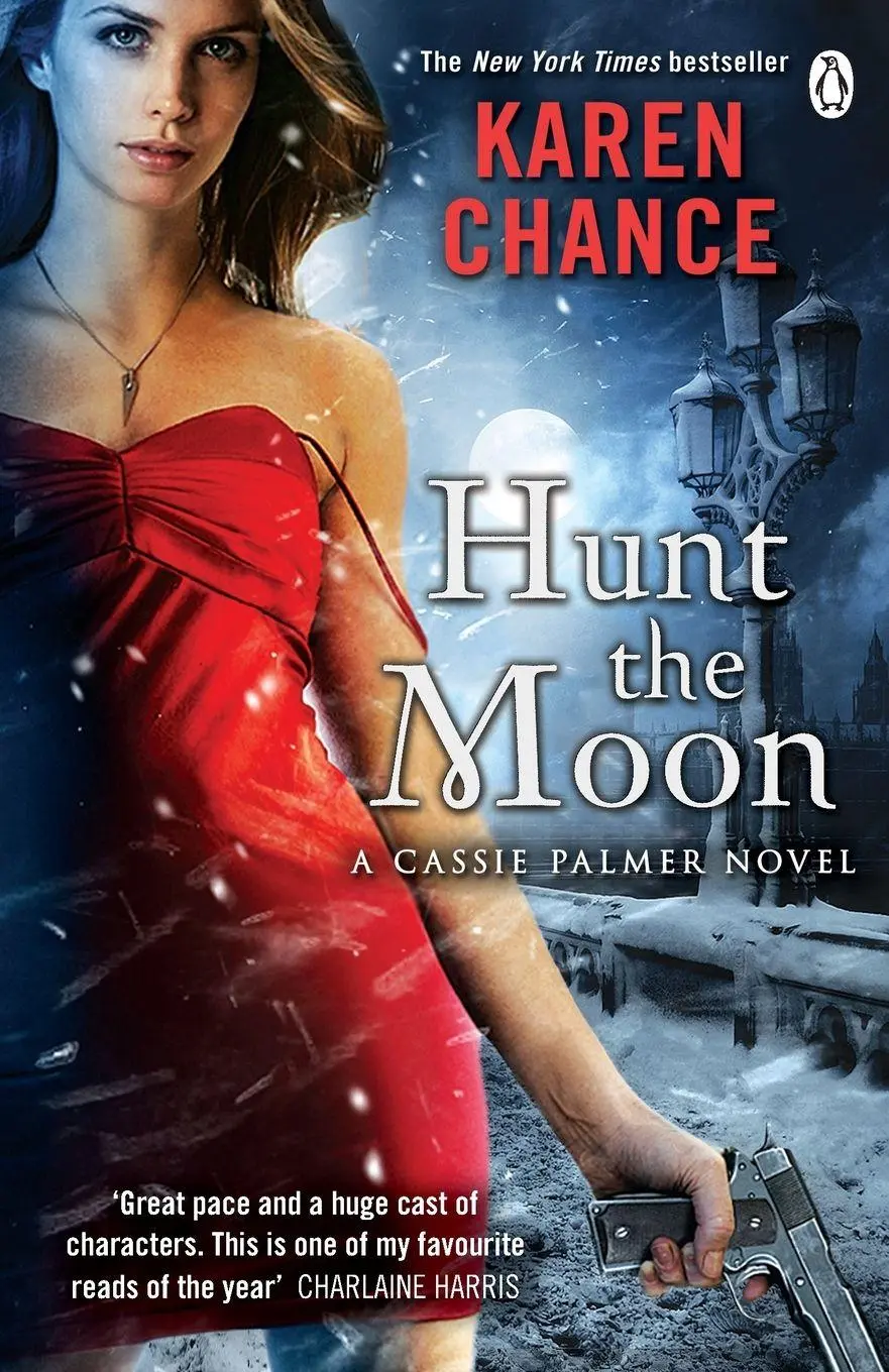 Cover: 9780241952603 | Hunt the Moon | Karen Chance | Taschenbuch | Englisch | 2011 | Penguin
