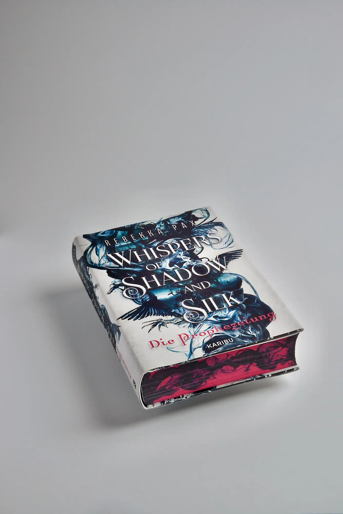 Bild: 9783961294503 | Whispers of Shadow and Silk (Band 1) - Die Prophezeiung | Rebekka Pax