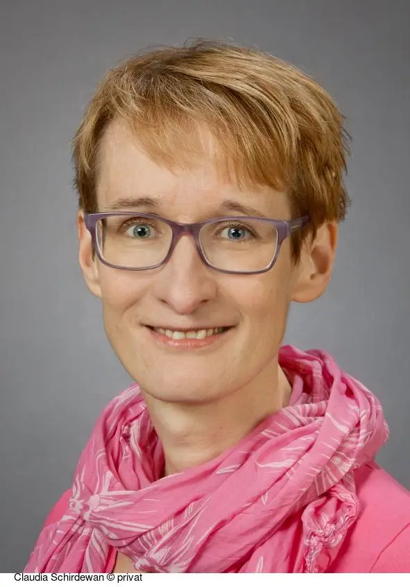 Autor: 9783741304903 | Das Kurhotel auf Norderney - Wellen der Hoffnung | Claudia Schirdewan