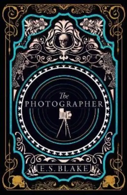 Cover: 9781739985103 | The Photographer | E. S. Blake | Taschenbuch | Kartoniert / Broschiert