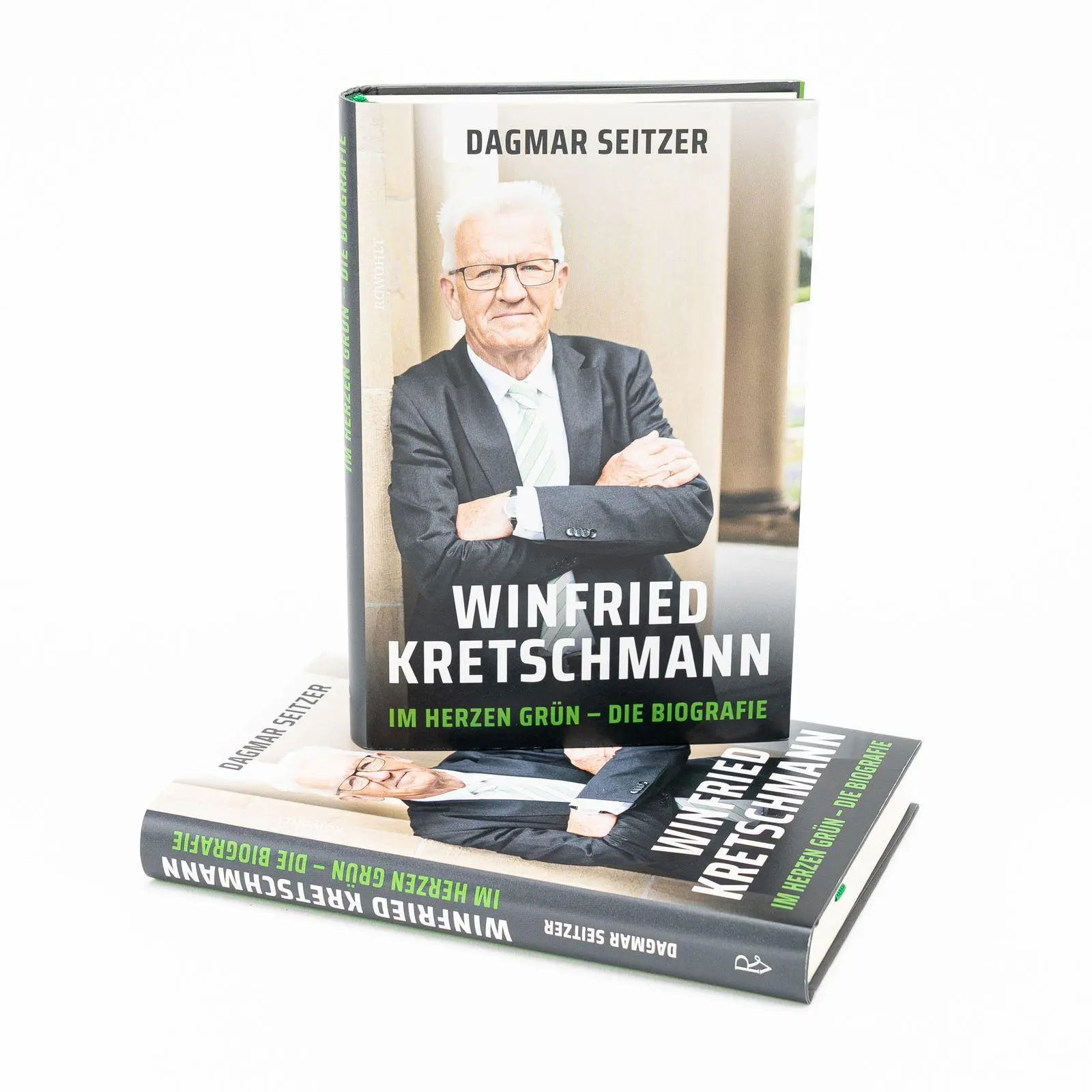 Bild: 9783498007003 | Winfried Kretschmann | Im Herzen grün - Die Biografie | Dagmar Seitzer