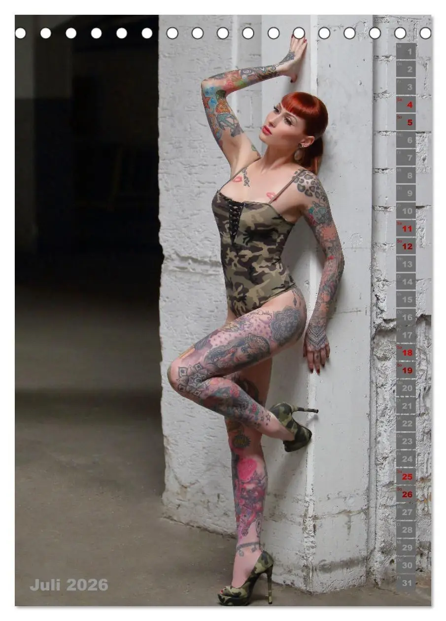 Bild: 9783516307603 | Beauty Tattoo Girls 2026 (Tischkalender 2026 DIN A5 hoch), CALVENDO...