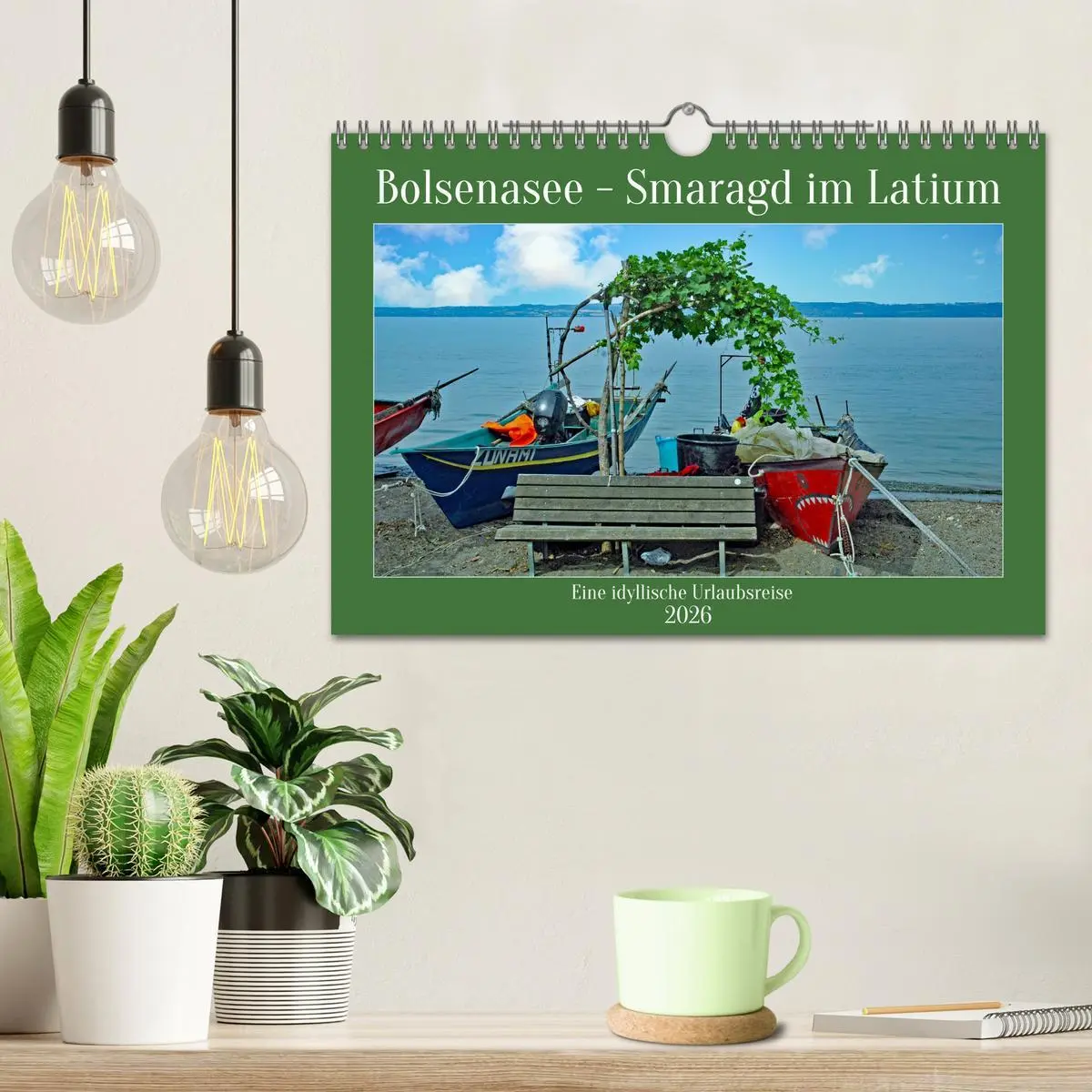 Bild: 9783457728703 | Bolsenasee Smaragd im Latium (Wandkalender 2026 DIN A4 quer),...