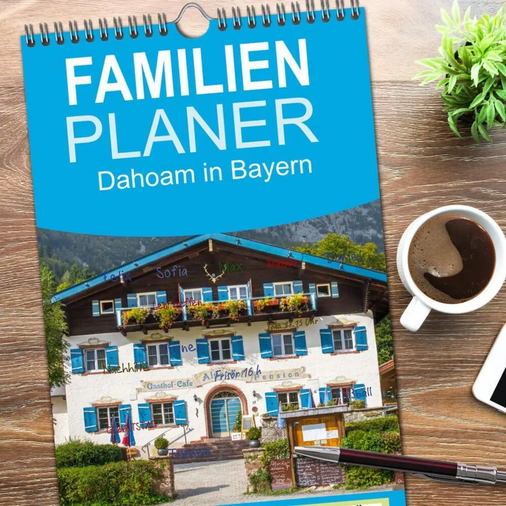 Bild: 9783516508703 | Familienplaner 2026 - Dahoam in Bayern mit 5 Spalten (Wandkalender,...
