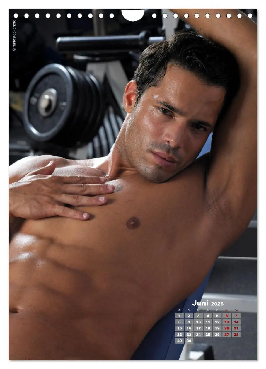 Bild: 9783516339703 | Nachts im Fitness (Wandkalender 2026 DIN A4 hoch), CALVENDO...