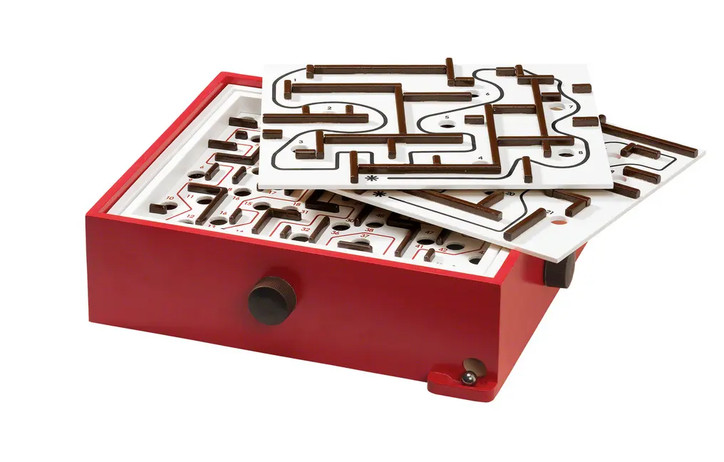 Bild: 7312350340204 | BRIO 34020 Labyrinth mit Übungsplatten, rot - Der schwedische...