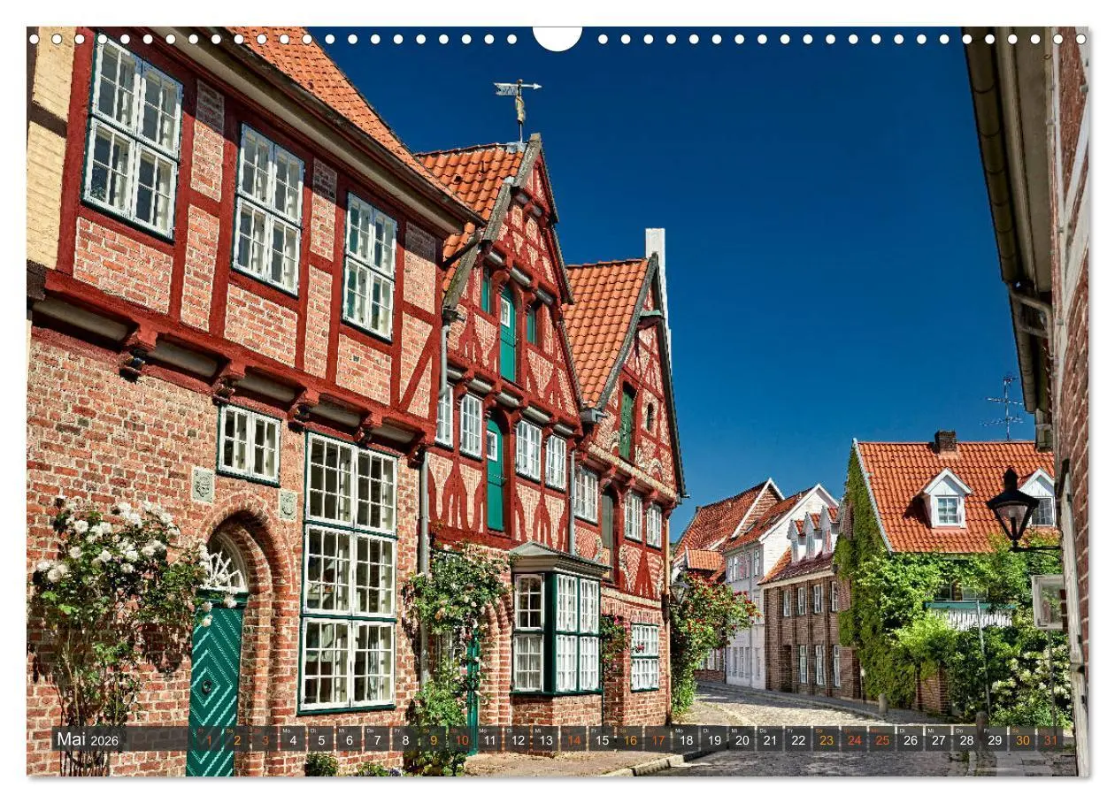 Bild: 9783457851104 | LÜNEBURG Ein- und Ausblicke von Andreas Voigt (Wandkalender 2026...