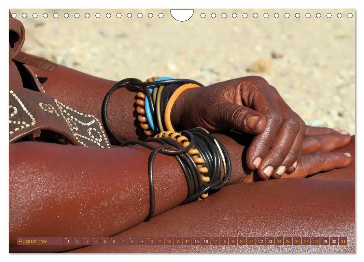 Bild: 9783457321904 | Himba - Der Schmuck der schönen Frauen (Wandkalender 2026 DIN A4...