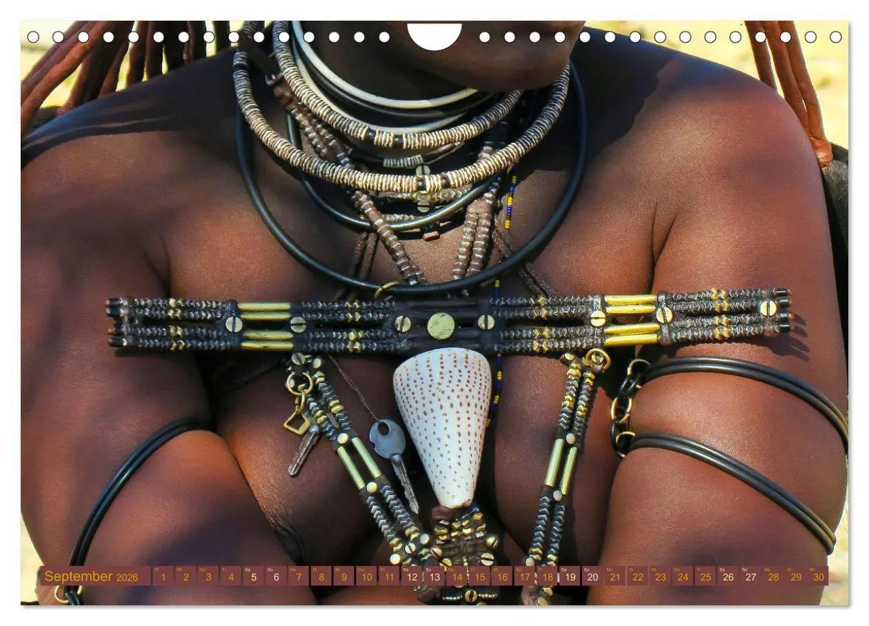 Bild: 9783457321904 | Himba - Der Schmuck der schönen Frauen (Wandkalender 2026 DIN A4...