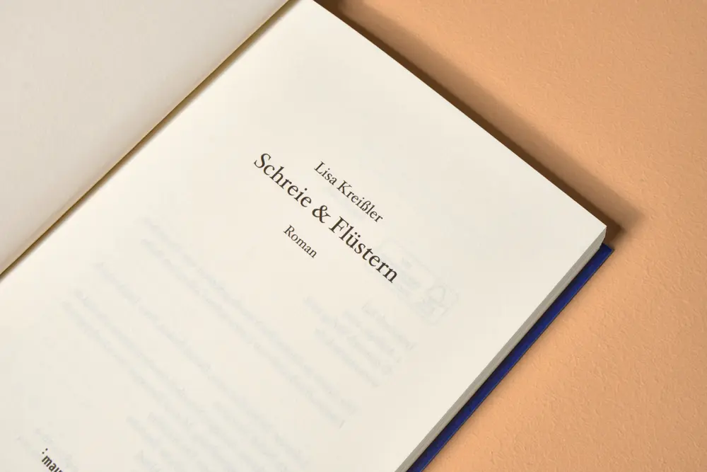 Bild: 9783948722104 | Schreie &amp; Flüstern | Roman | Lisa Kreißler | Buch | 224 S. | Deutsch