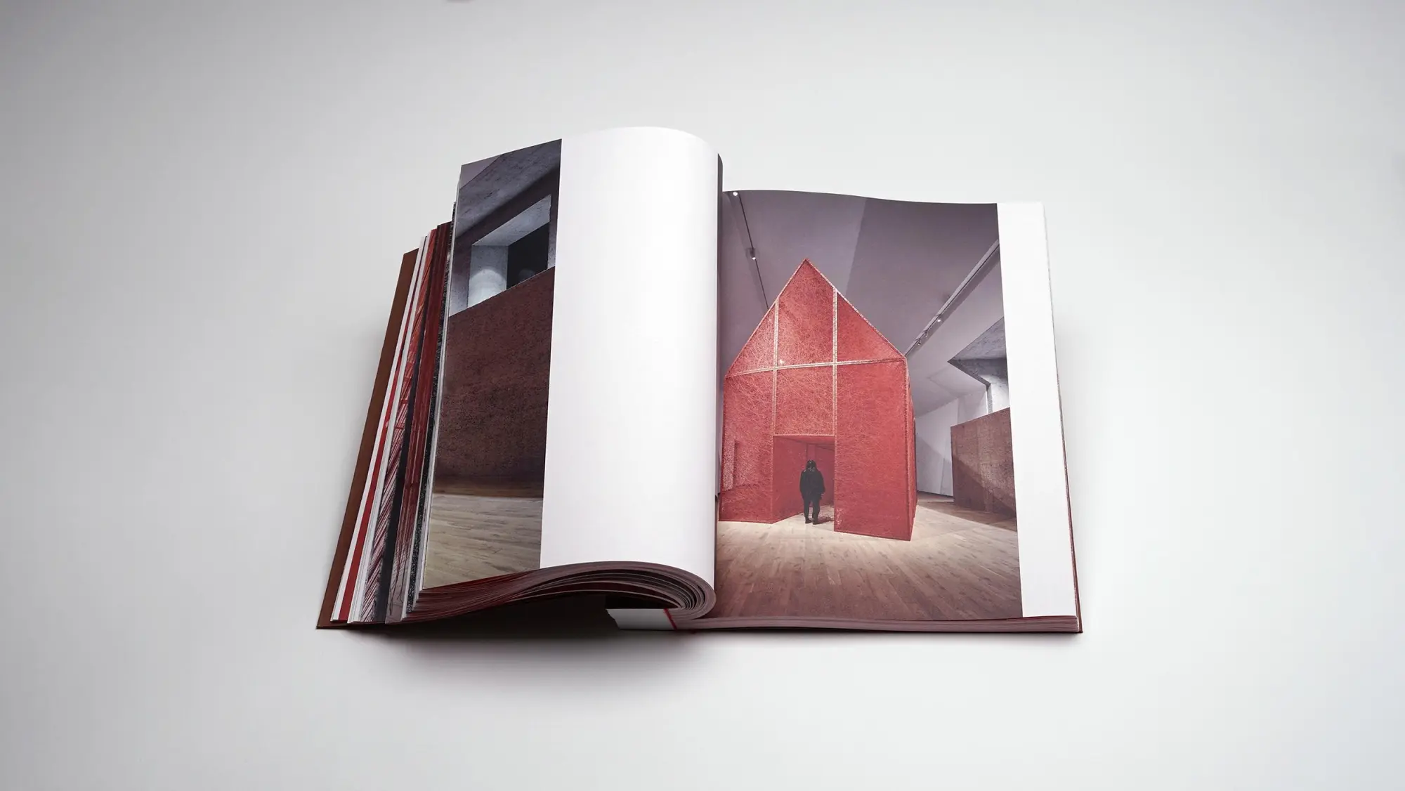 Bild: 9783969122204 | Chiharu Shiota - The Unsettled Soul | Ivana Goossen (u. a.) | Buch