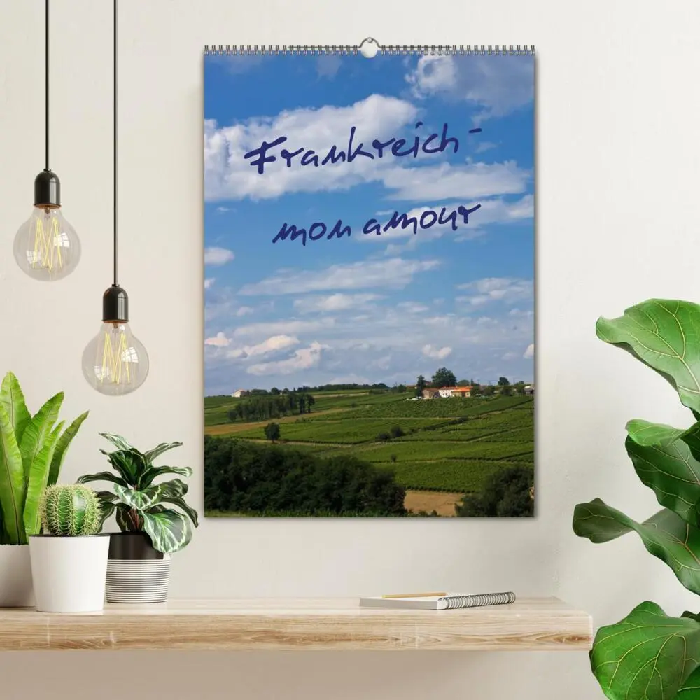 Bild: 9783457083604 | Frankreich - mon amour (Wandkalender 2025 DIN A2 hoch), CALVENDO...