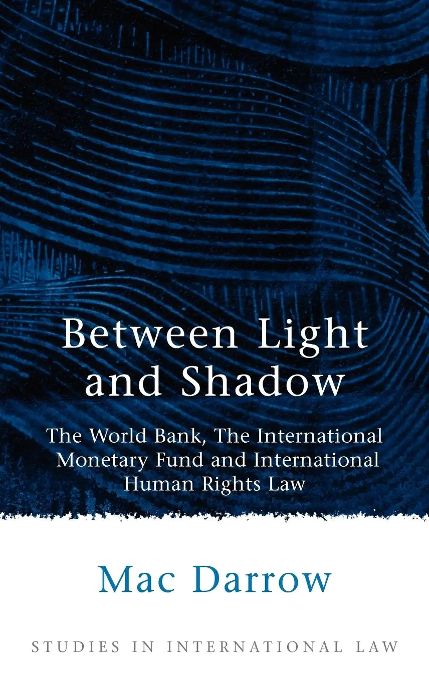 Cover: 9781841133904 | Between Light and Shadow | Mac Darrow | Buch | Gebunden | Englisch